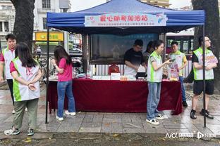 德天空：图赫尔从未排除重返切尔西，也对执教曼联、巴萨感兴趣