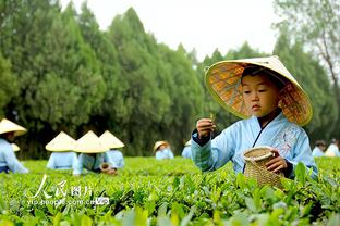 拉瓦利亚谈扑劳塔罗点球：知道我会扑出去 大巴车上我会反复观看